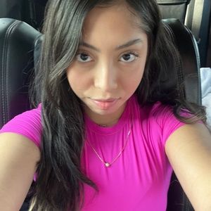 Meet your Posher, Melany